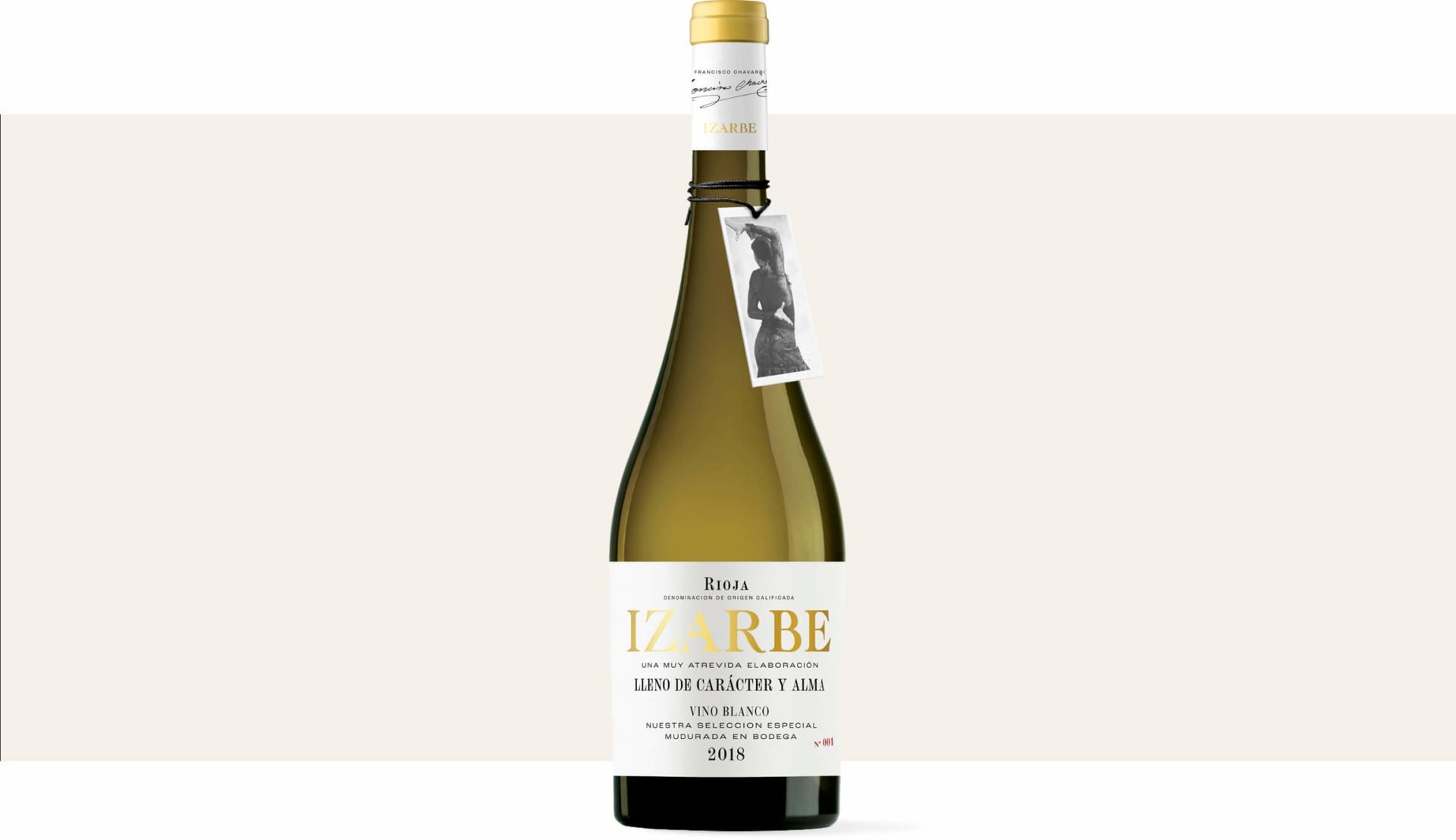 packaging-diseño-etiqueta-vino-izarbe-blanco-bodegas-familia-chavarri